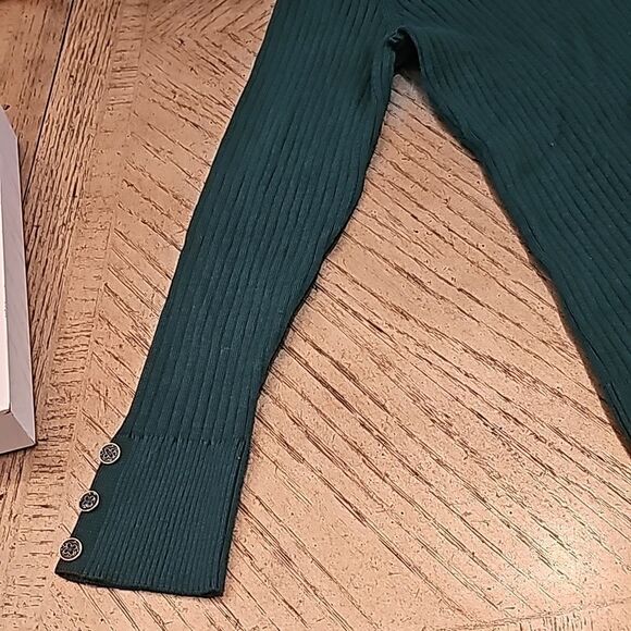 Emerald green long sleeve top PL Madison Grey - Picture 2 of 12